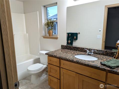 4926 104th Place NE Marysville WA 98270