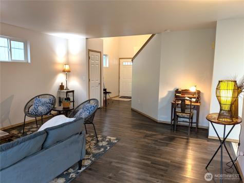 4926 104th Place NE Marysville WA 98270
