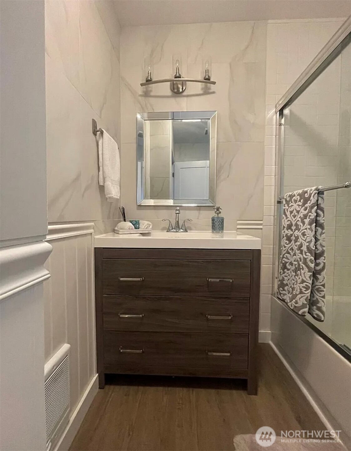 1819 7th Street W Kirkland WA 98033