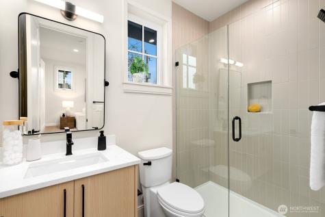 3032 NE Blakeley Street Seattle WA 98105