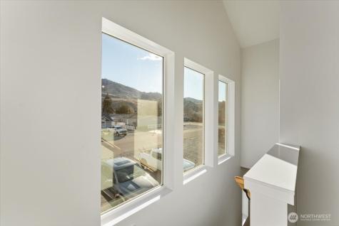413 E Okanogan Avenue Chelan WA 98816
