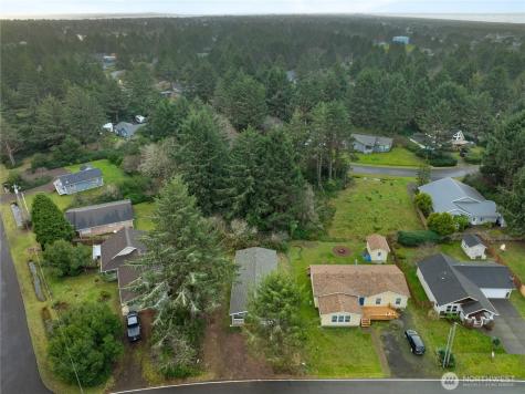 161 Polaris Boulevard SW Ocean Shores WA 98569