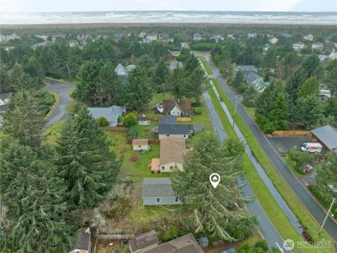 161 Polaris Boulevard SW Ocean Shores WA 98569
