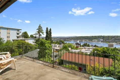 438 Comstock Place Seattle WA 98109