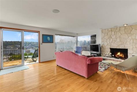 438 Comstock Place Seattle WA 98109