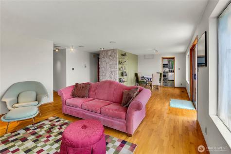 438 Comstock Place Seattle WA 98109