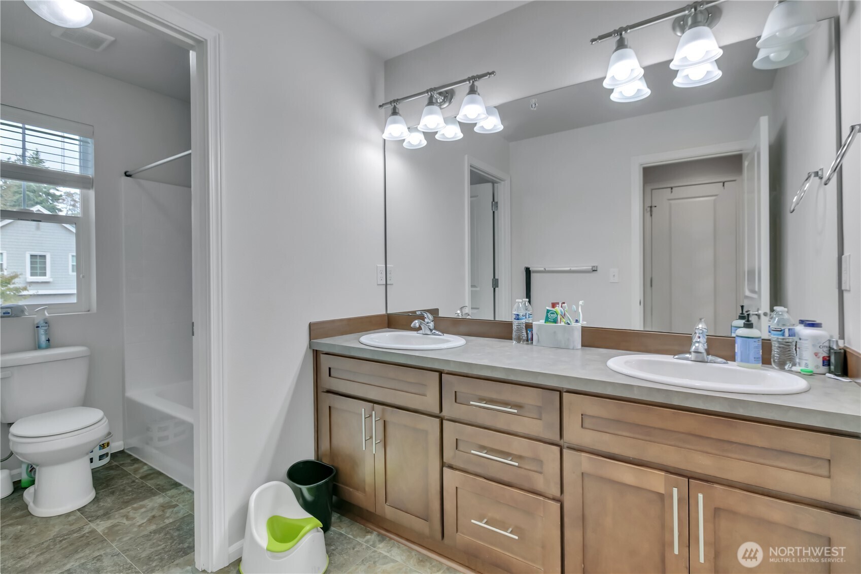5007 S 324th Street Auburn WA 98001