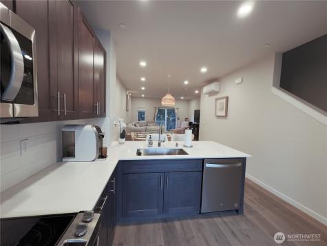 1820 201st Place SE Unit #A5 Bothell WA 98012