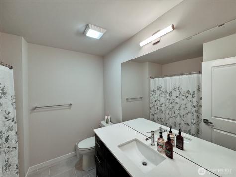 1820 201st Place SE Unit #A5 Bothell WA 98012