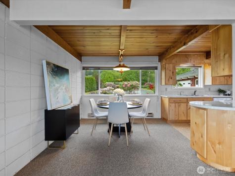 17381 W Big Lake Boulevard Mount Vernon WA 98274