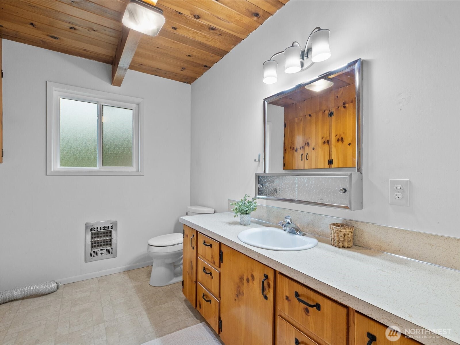 17381 W Big Lake Boulevard Mount Vernon WA 98274