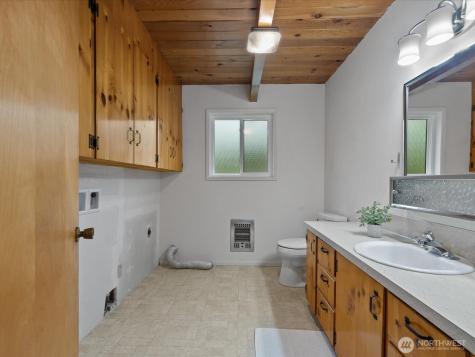 17381 W Big Lake Boulevard Mount Vernon WA 98274