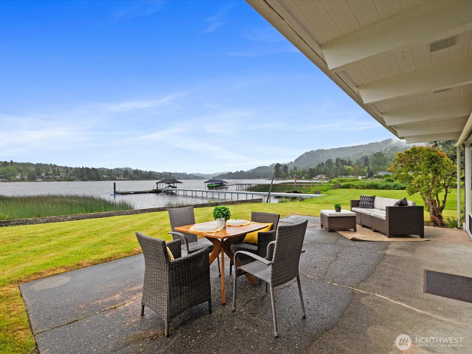 17381 W Big Lake Boulevard Mount Vernon WA 98274