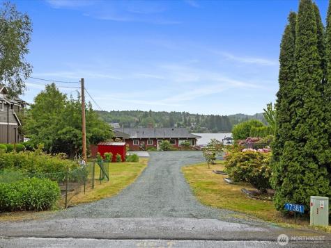 17381 W Big Lake Boulevard Mount Vernon WA 98274