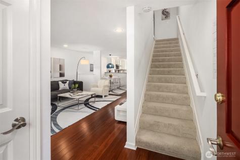 379 100th Avenue NE Bellevue WA 98004