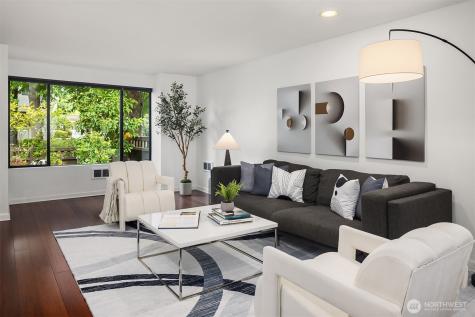 379 100th Avenue NE Bellevue WA 98004