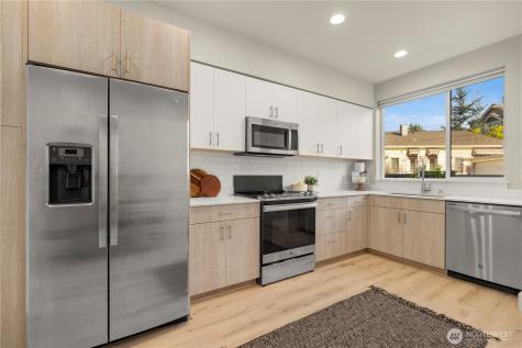 10162 Holman Road NW Seattle WA 98177
