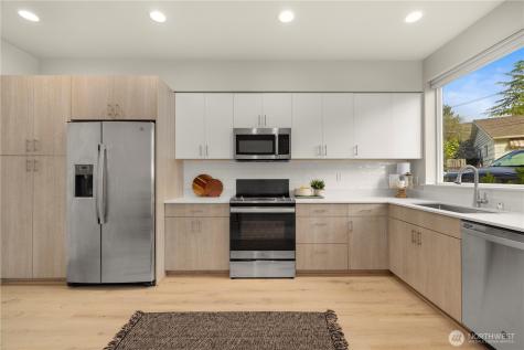 10162 Holman Road NW Seattle WA 98177