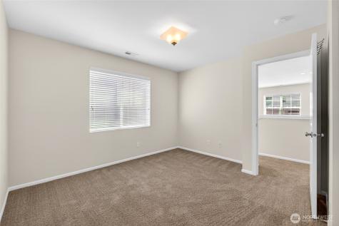 4932 S 322nd Street Auburn WA 98001