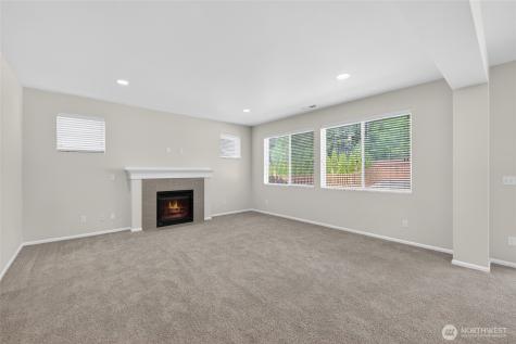 4932 S 322nd Street Auburn WA 98001