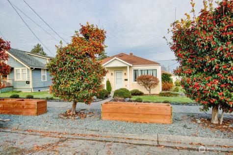 1102 17th Street Anacortes WA 98221