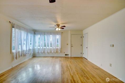 1102 17th Street Anacortes WA 98221