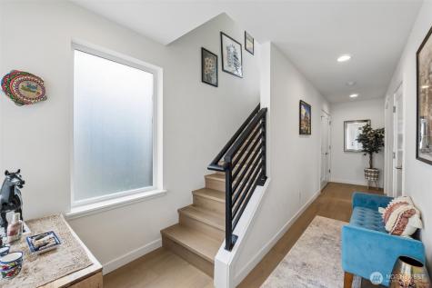 8314 14th Avenue NW Seattle WA 98117