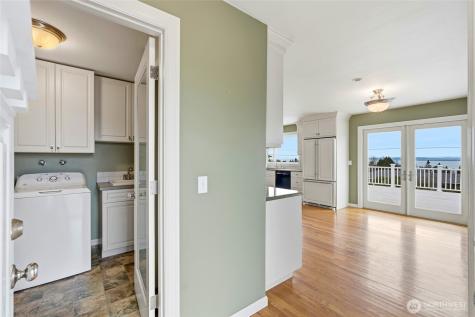 2602 Hillside Lane Everett WA 98203