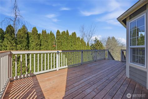 1705 26th Street Place SW Puyallup WA 98371