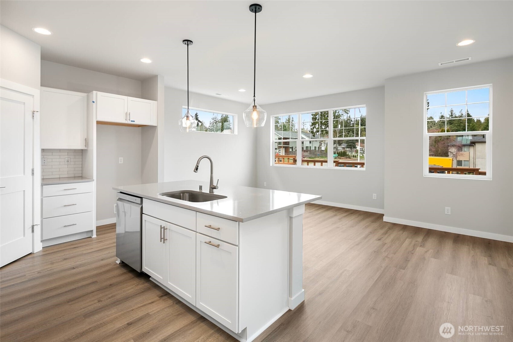 586 SW 97th Street Seattle WA 98106