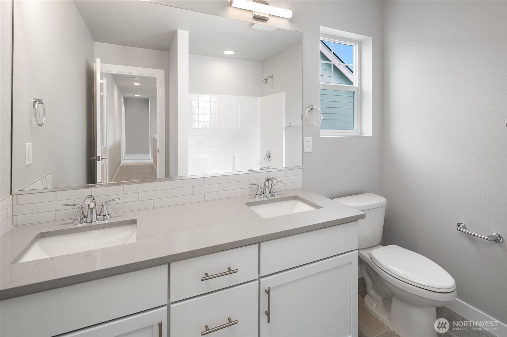 586 SW 97th Street Seattle WA 98106