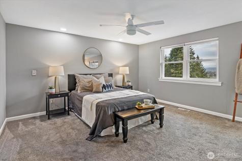 1447 20th Avenue SW Puyallup WA 98371