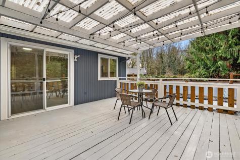 1447 20th Avenue SW Puyallup WA 98371