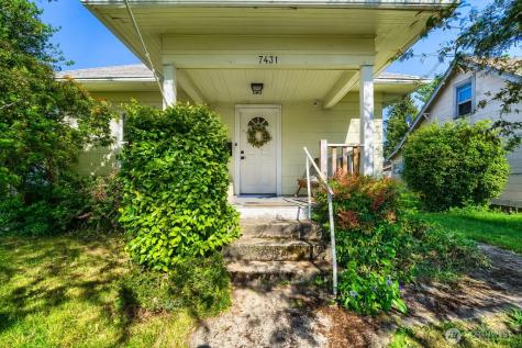 7431 S Park Avenue Tacoma WA 98408