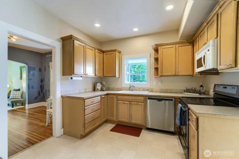 7431 S Park Avenue Tacoma WA 98408