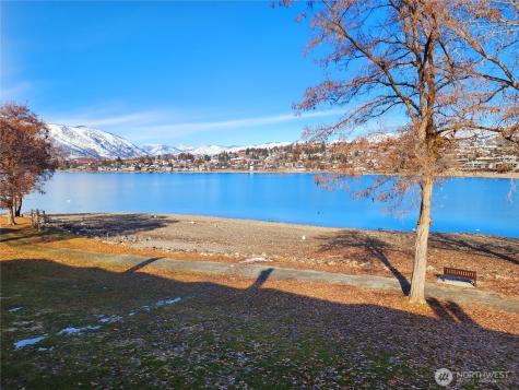 1 Beach 578-b Manson WA 98831