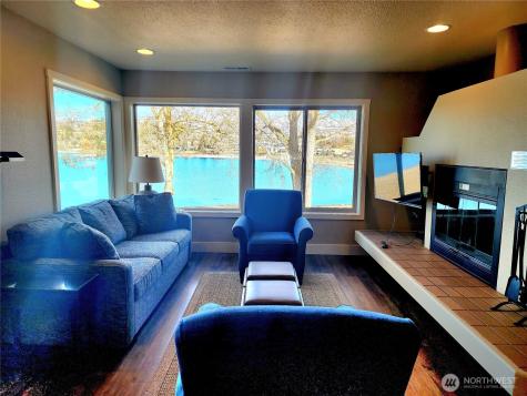 1 Beach 578-b Manson WA 98831