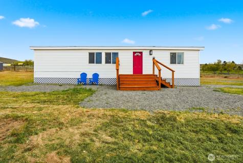 671 Hull Road Selah WA 98942