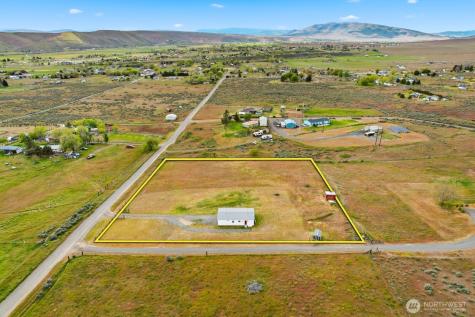 671 Hull Road Selah WA 98942