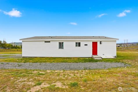 671 Hull Road Selah WA 98942