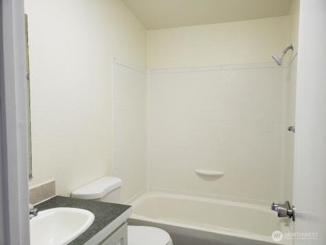 10512 137th Street E Puyallup WA 98374