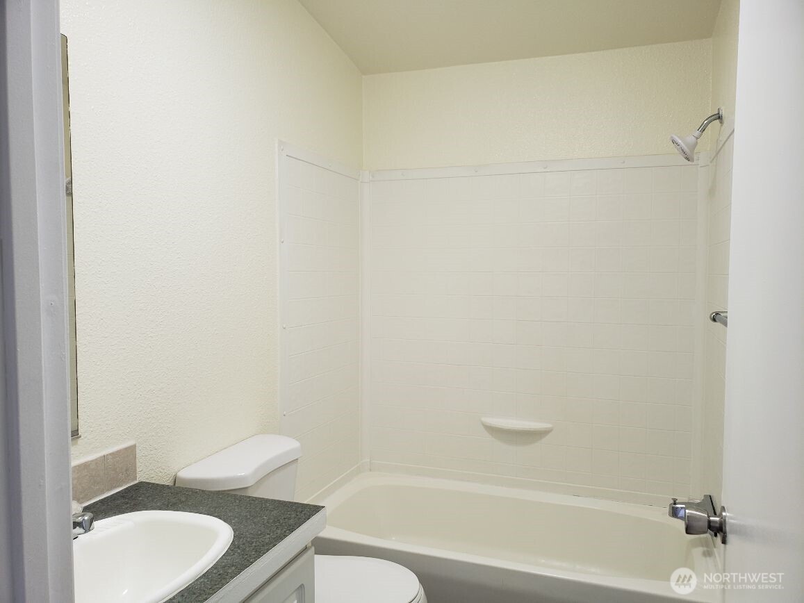 10512 137th Street E Puyallup WA 98374