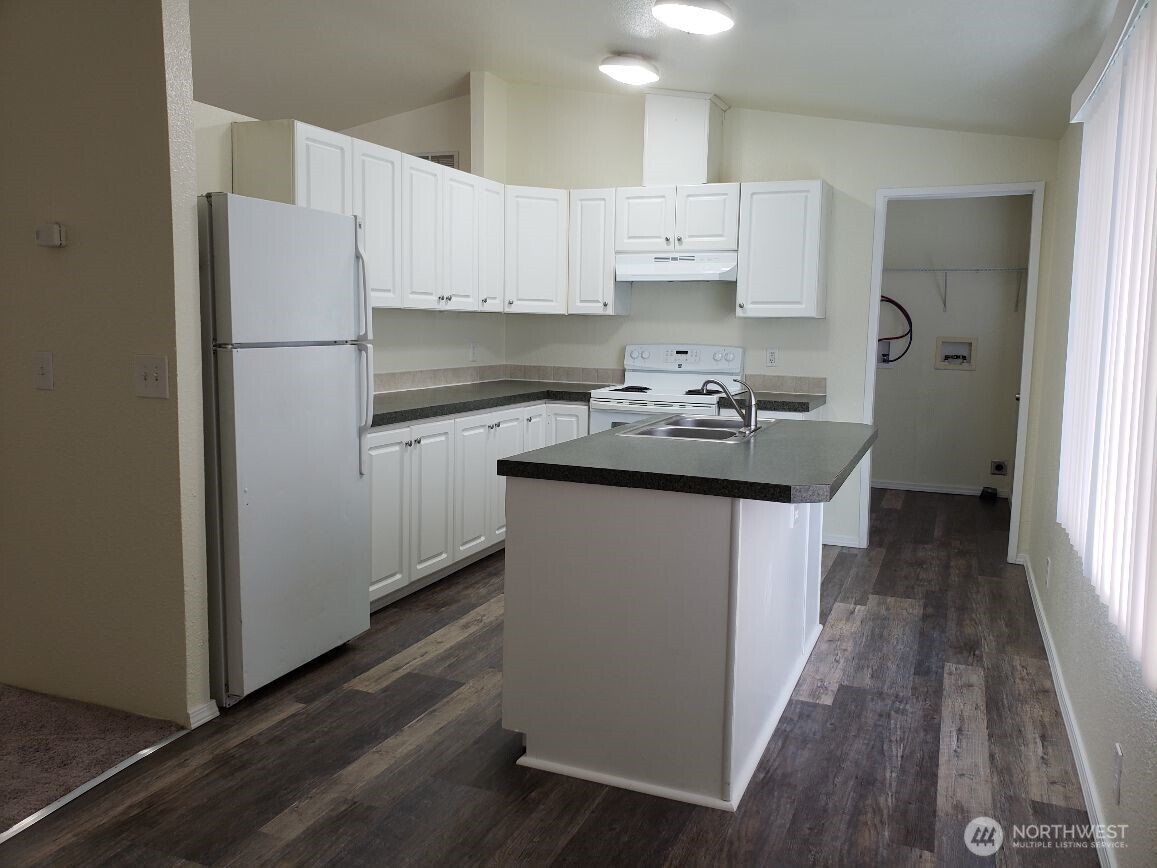 10512 137th Street E Puyallup WA 98374