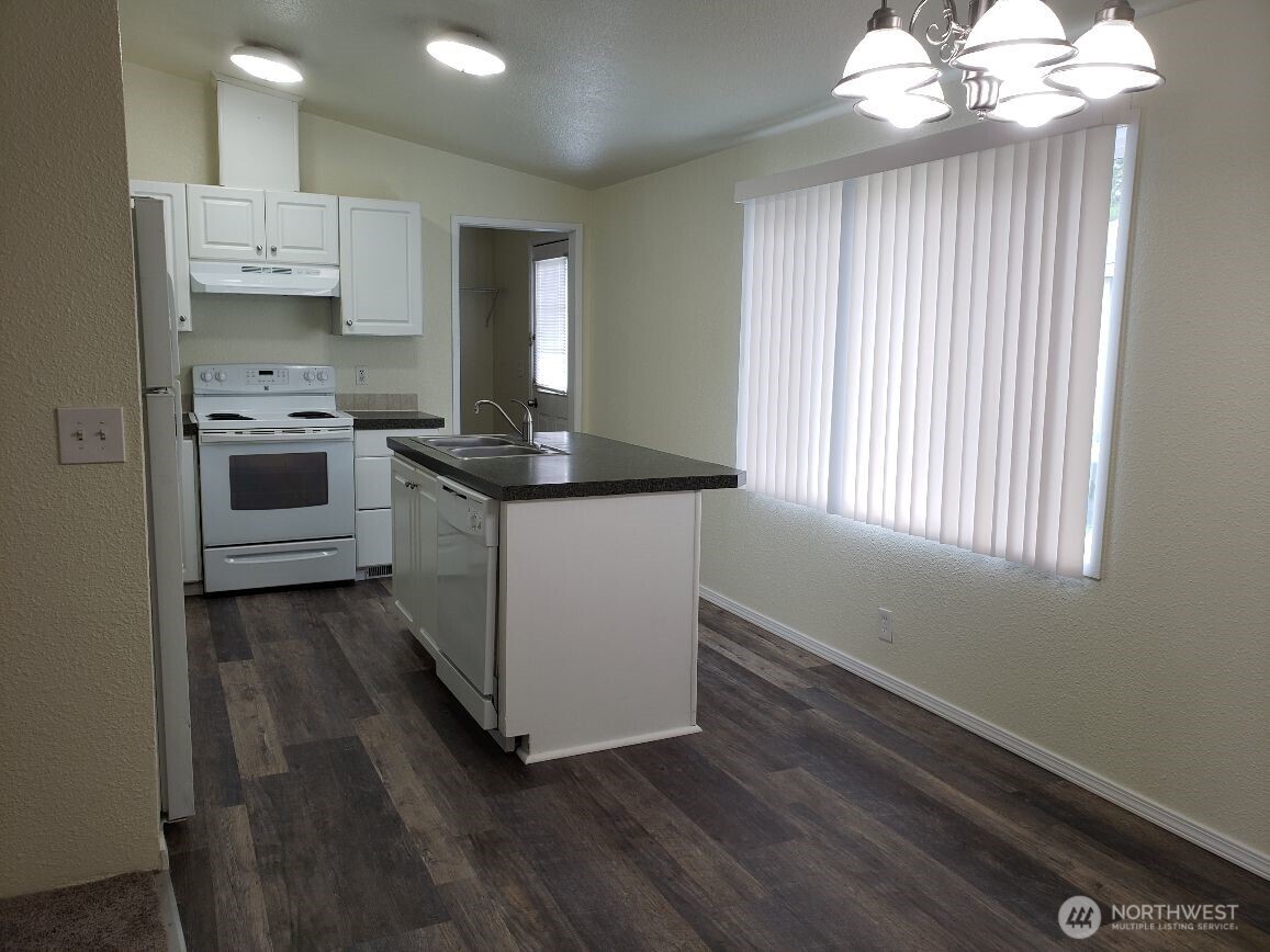 10512 137th Street E Puyallup WA 98374