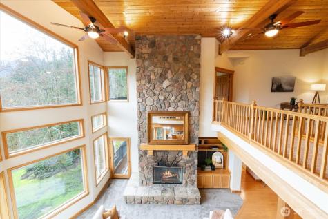 16470 Uplands Way SE North Bend WA 98045