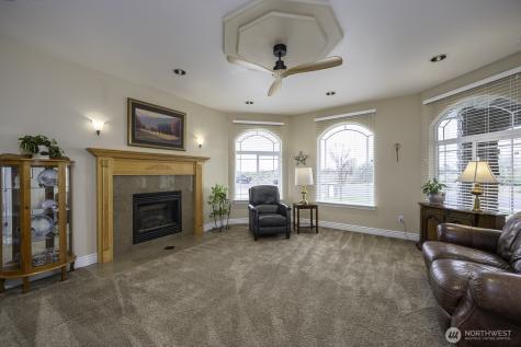 907 S Sand Dune Road Moses Lake WA 98837