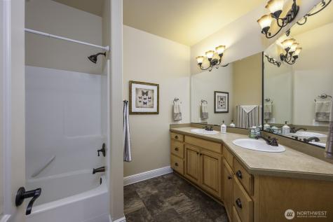 907 S Sand Dune Road Moses Lake WA 98837