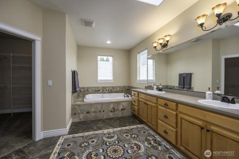 907 S Sand Dune Road Moses Lake WA 98837