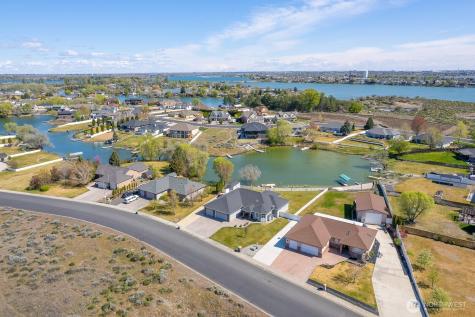 907 S Sand Dune Road Moses Lake WA 98837