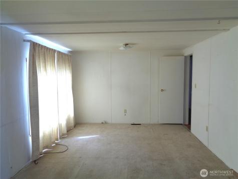 50 Cherokee Road Omak WA 98841